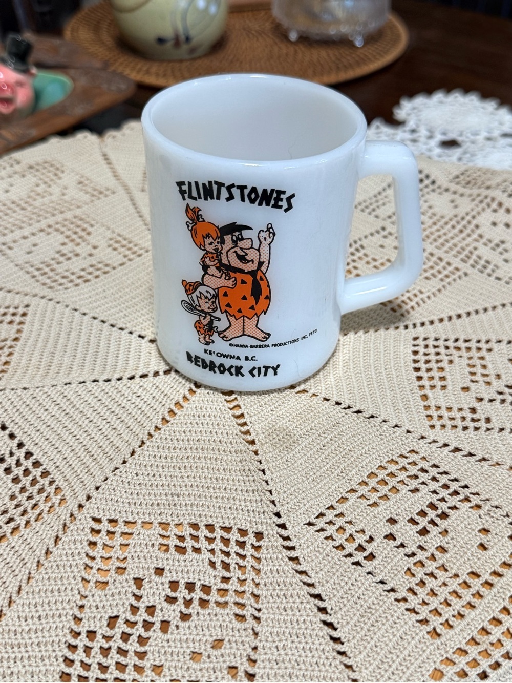 1973 Flintstones Bedrock City Kelowna BC Souvenir Federal Glass Mug